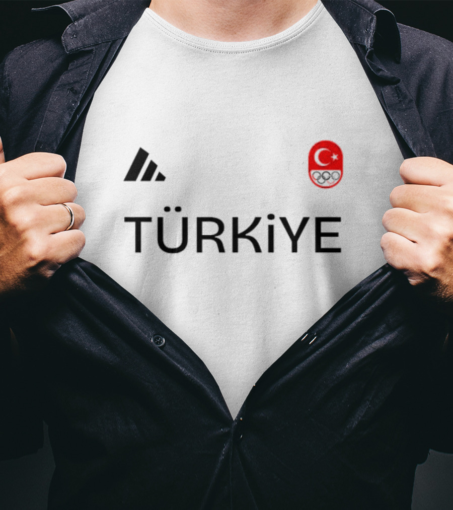 Türk Sporları Türkiye Olimpiyatları Bayrağı T-Shirt