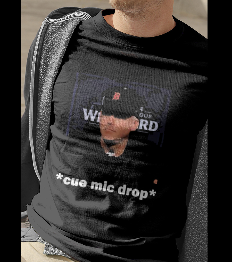 Detroit Tigers Legendary Moment Cue Mic Drop T-Shirt