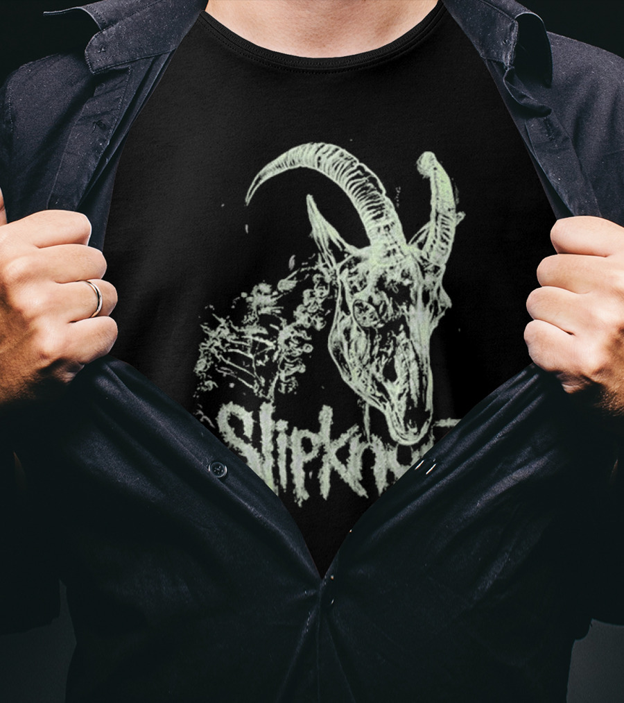 Slipknot Glow In The Dark Goat Skull Skeleton T-Shirt