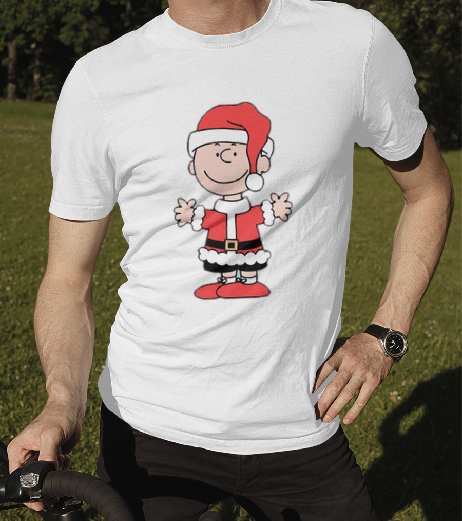 Charlie Brown Peanuts Christmas Santa Hat Holiday T-Shirt