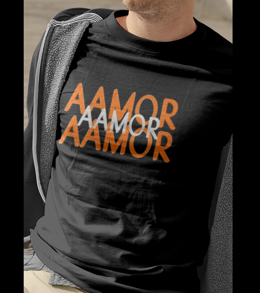 AAMOR AAMOR AAMOR King Gillie Wearing Armor T-Shirt