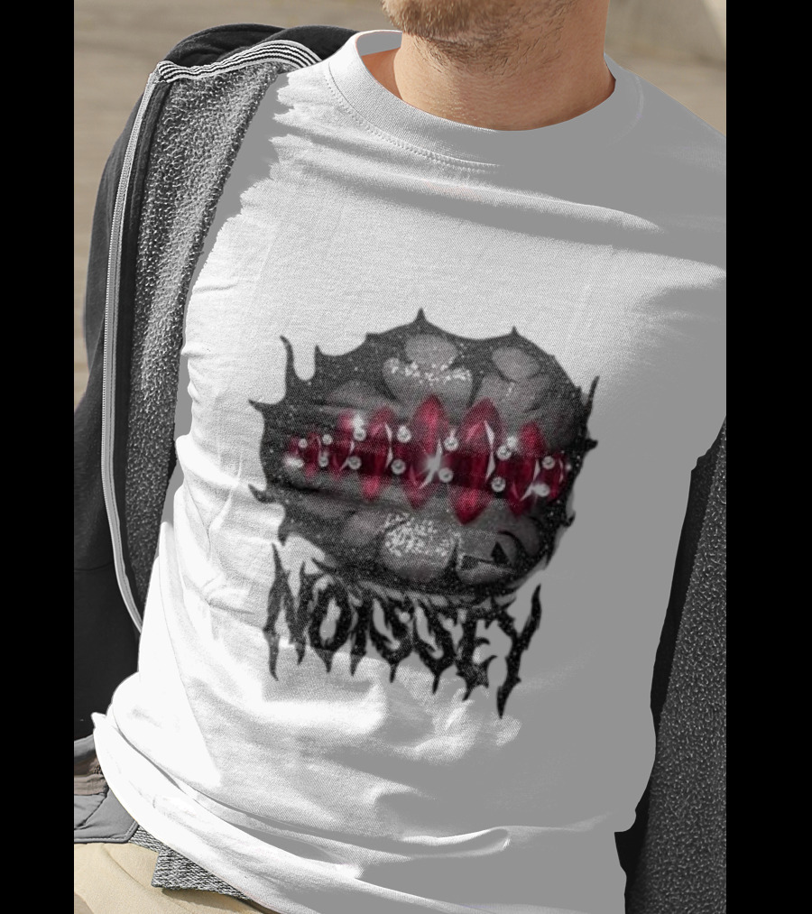 Noissey Rock Night Red Diamond Lip Print T-Shirt