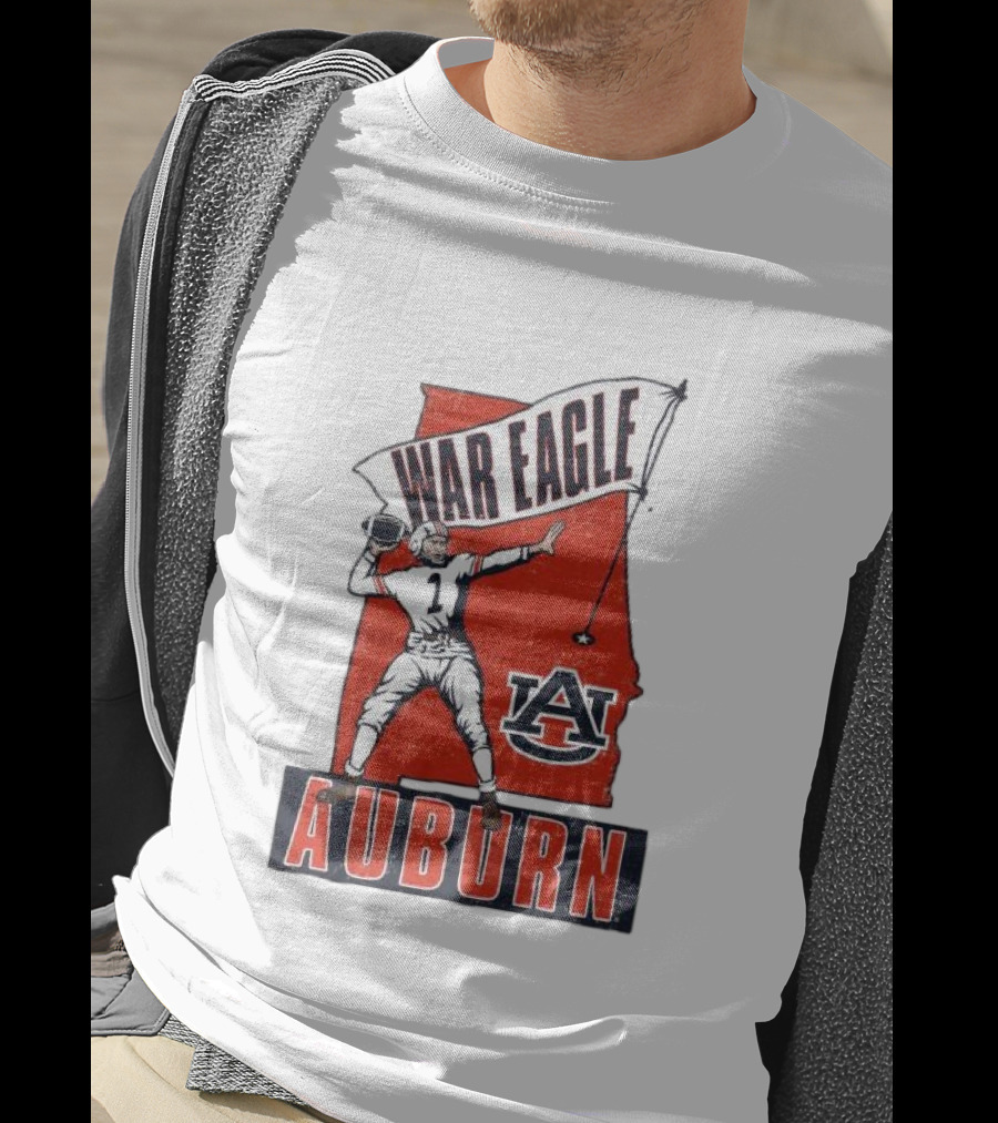 Auburn War Eagle Vintage Football Player With Auburn Logo And War Eagle Banner T-Shirt