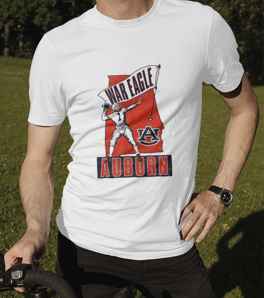 Auburn War Eagle Vintage Football Player With Auburn Logo And War Eagle Banner T-Shirt