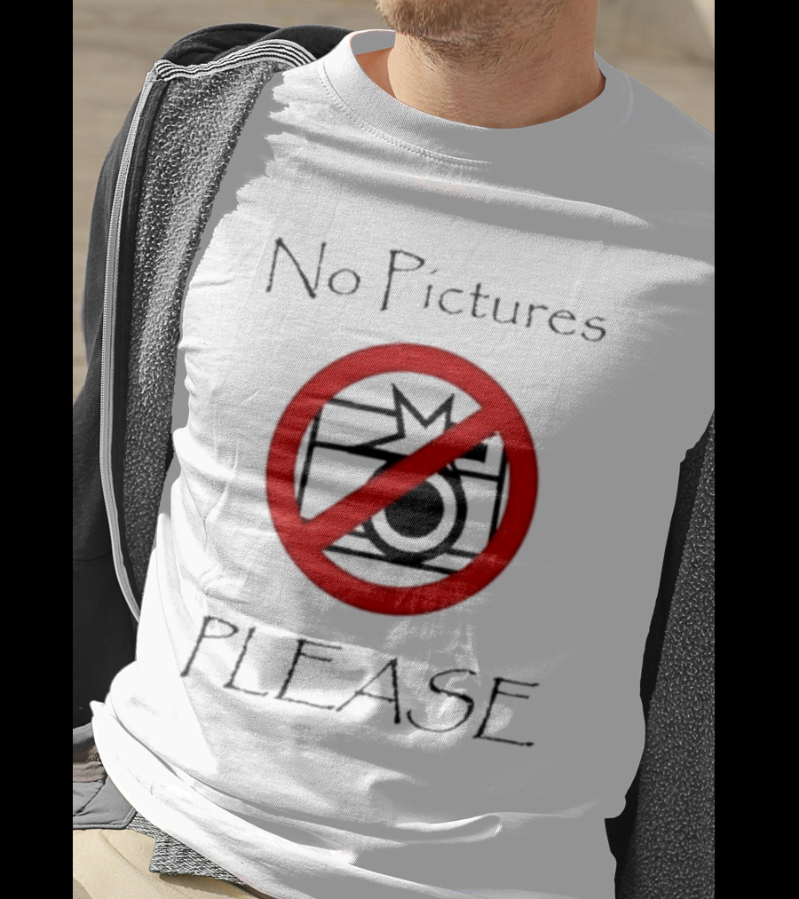 Joeyy No Pictures Please Camera Icon T-Shirt
