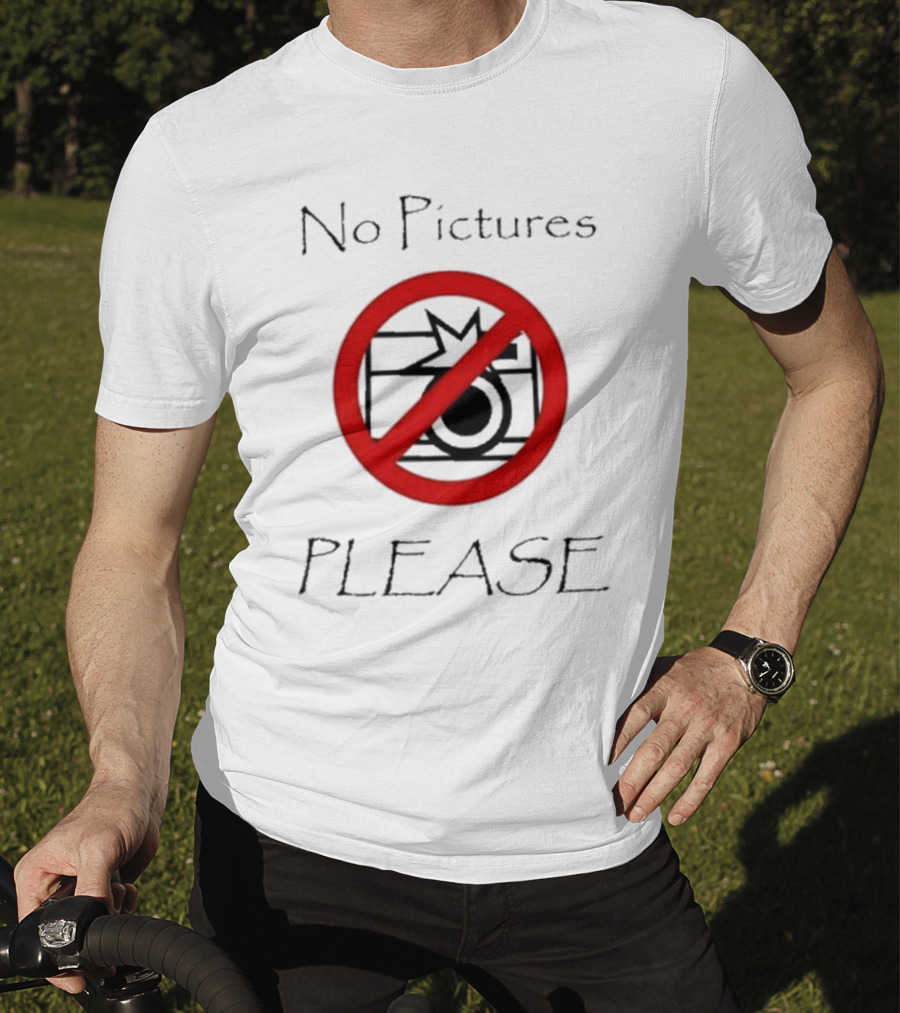 Joeyy No Pictures Please Camera Icon T-Shirt
