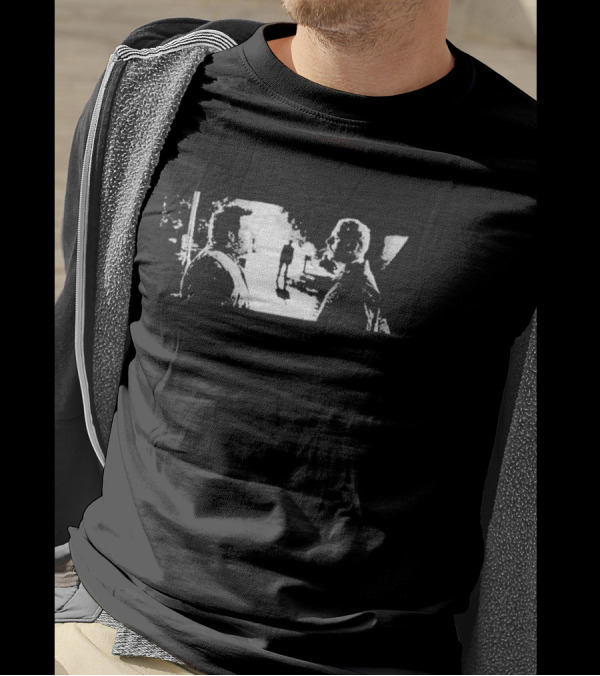 Das Bootleg Visions Dreams Of Passion Dark Silhouette Encounter Scene T-Shirt