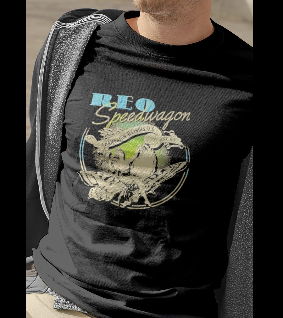 REO Speedwagon Champaign Illinois U.S. Est. 67 T-Shirt