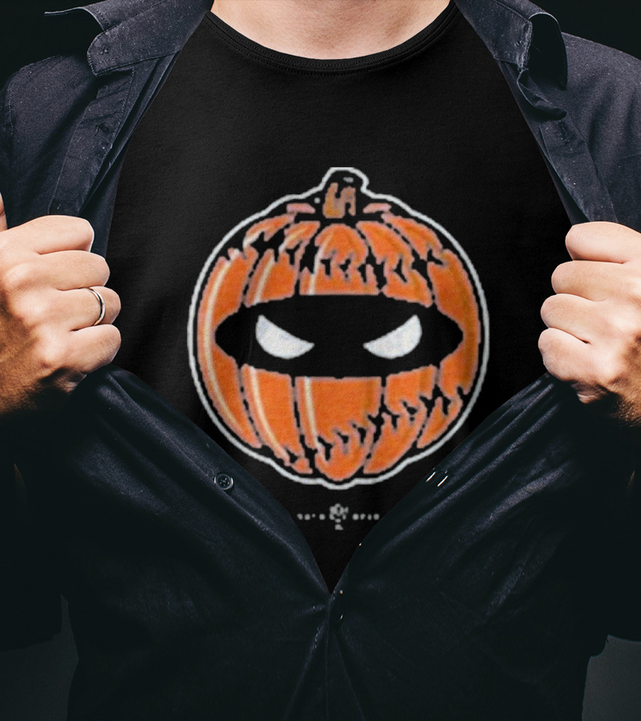 Pitching Ninja Playoff Pumpkin Jack-O'-Lantern Eyes T-Shirt