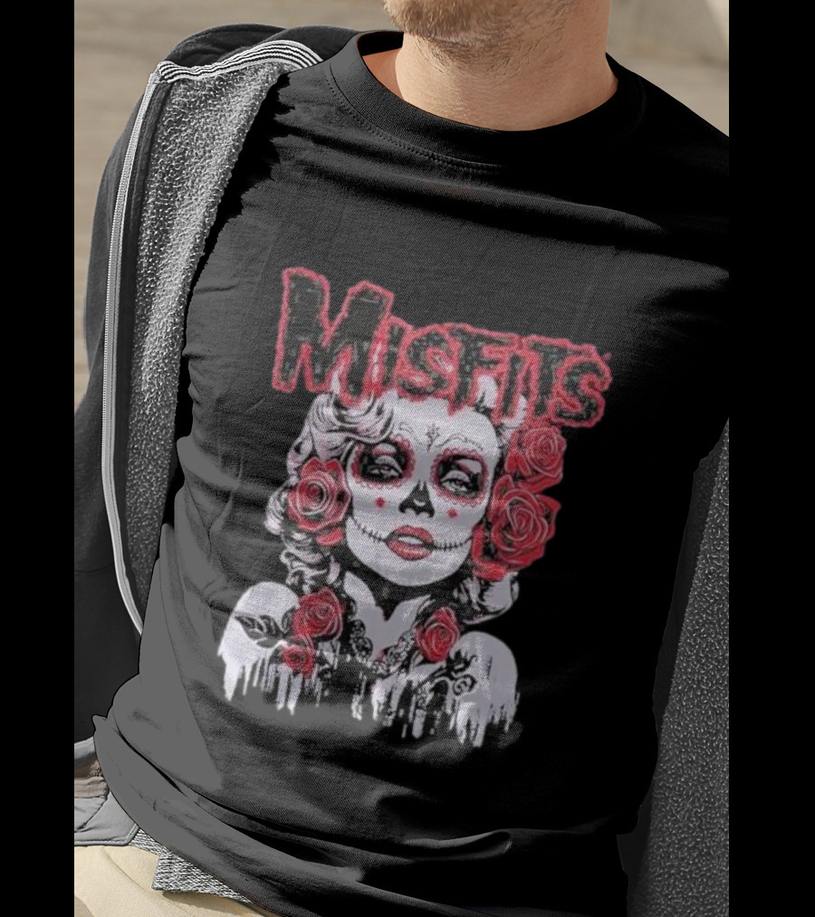 Misfits Dia De Los Muertos Iconic Star With Roses T-Shirt