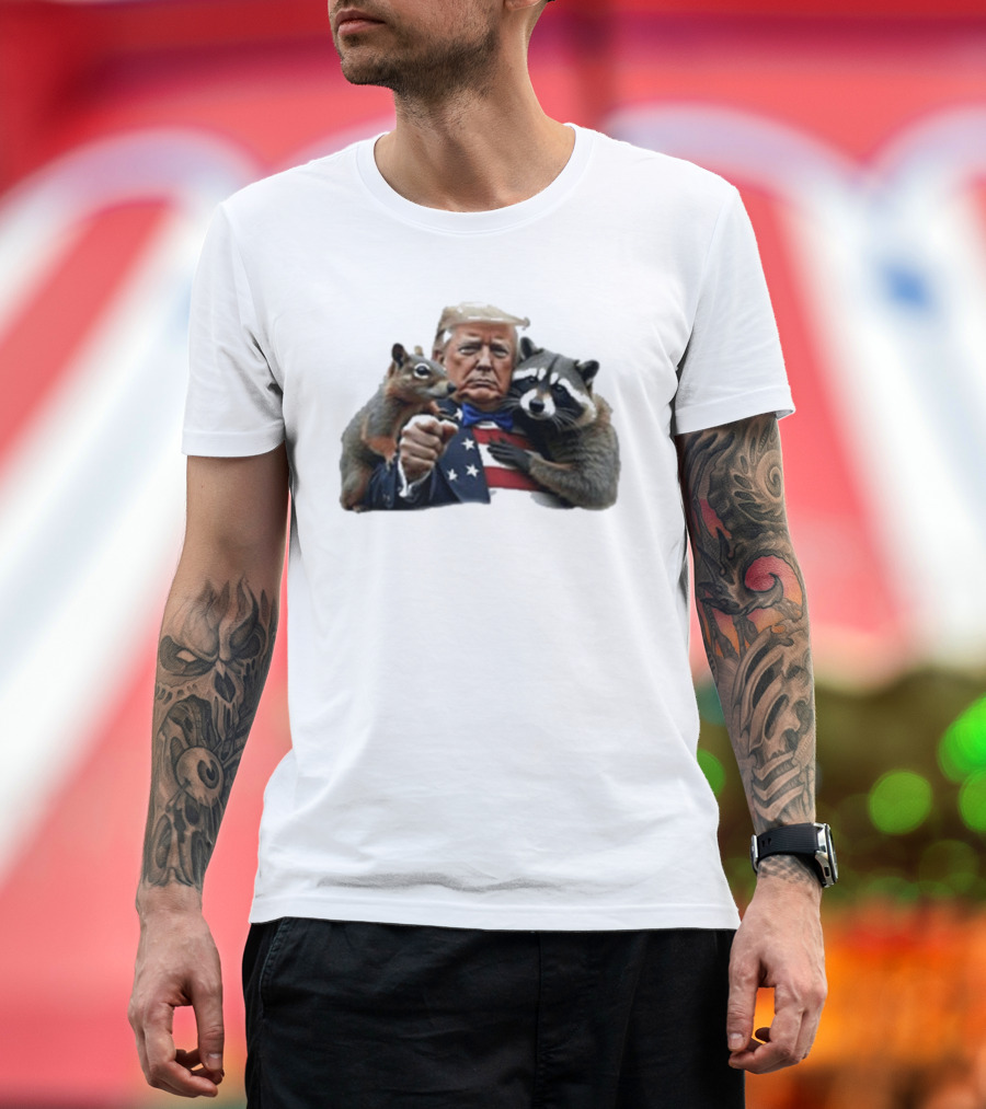 Trump Holding Peanut Squirrel Raccoon Patriot T-Shirt