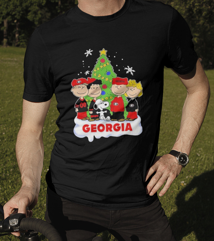Georgia Bulldogs Snoopy And Friends Christmas T-Shirt