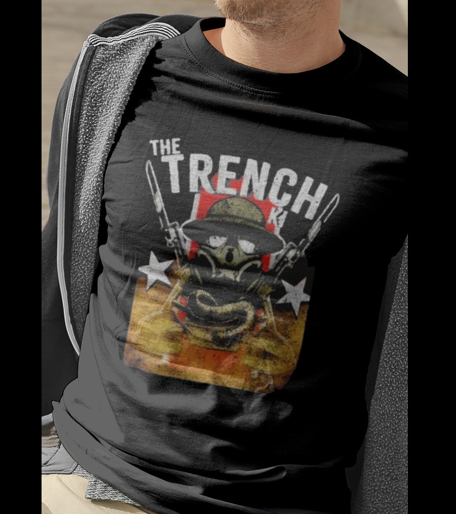 The Fat Electrician The Trench King Soldier Gas Mask Stars T-Shirt