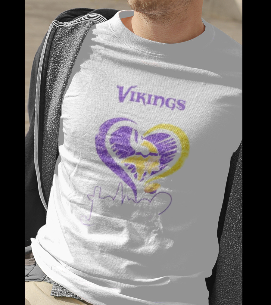 Vikings Heart Jesus Purple And Gold Minnesota T-Shirt