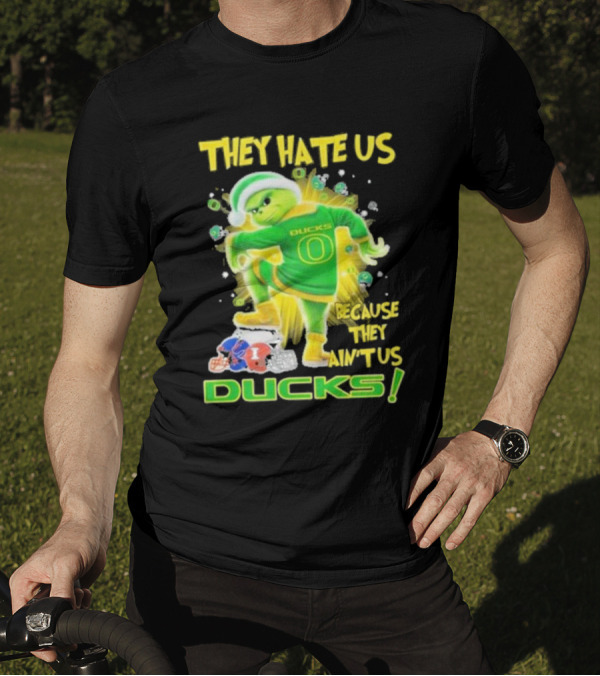 They Hate Us Because They Ain't Us Ducks Merry Christmas T-Shirt