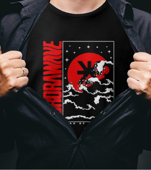 Aurora Wave Year Of The Wave Red Sun Clouds Stars T-Shirt