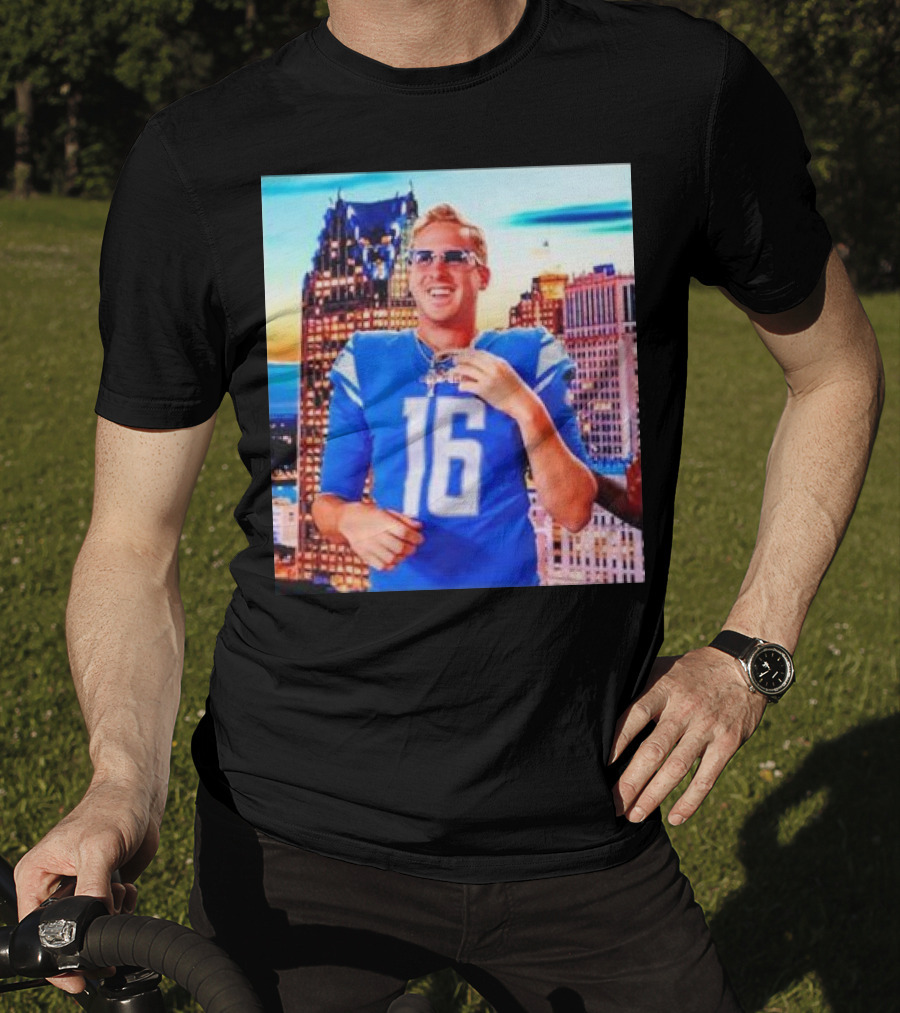 Iced Out Jared Goff Detroit Skyline Football Fashion T-Shirt