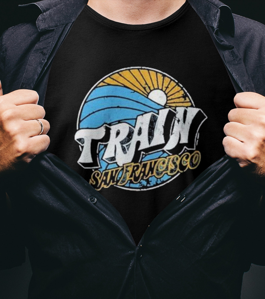Train San Francisco Sunset Wave Retro T-Shirt