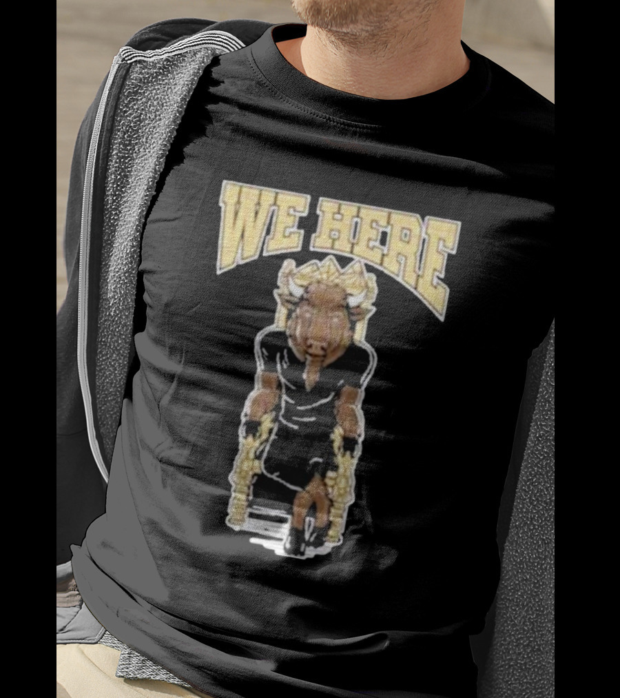 WE HERE Buffalo Bull King On Throne T-Shirt