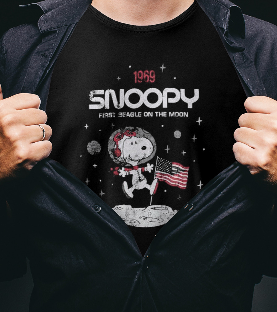 1969 Snoopy First Beagle On The Moon With Flag T-Shirt