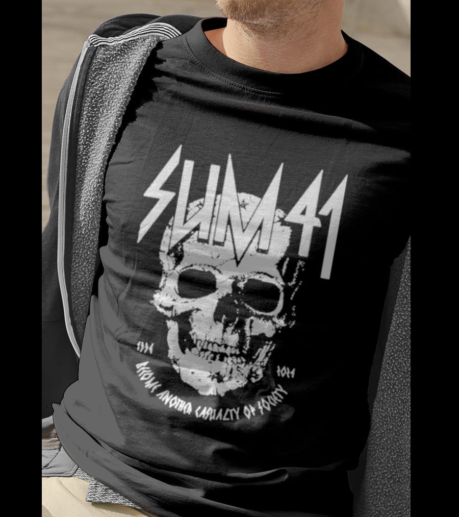 SUM 41 Iconic Another Casualty Of Society Skull 1996-2014 T-Shirt