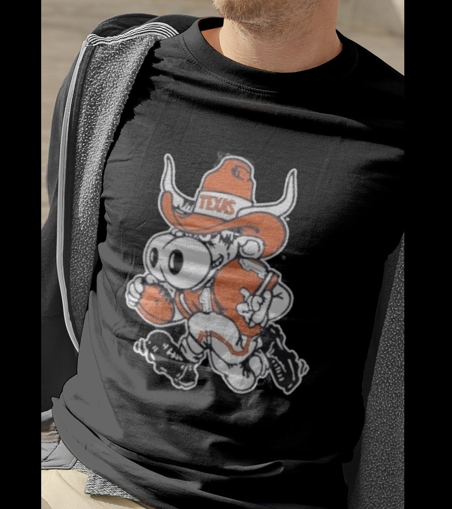 Texas Longhorns Bevo Mascot Football Cowboy T-Shirt