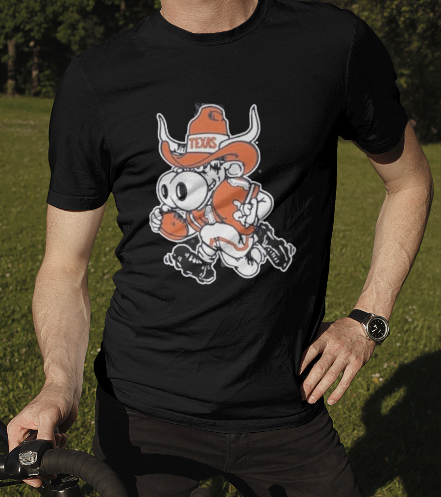 Texas Longhorns Bevo Mascot Football Cowboy T-Shirt