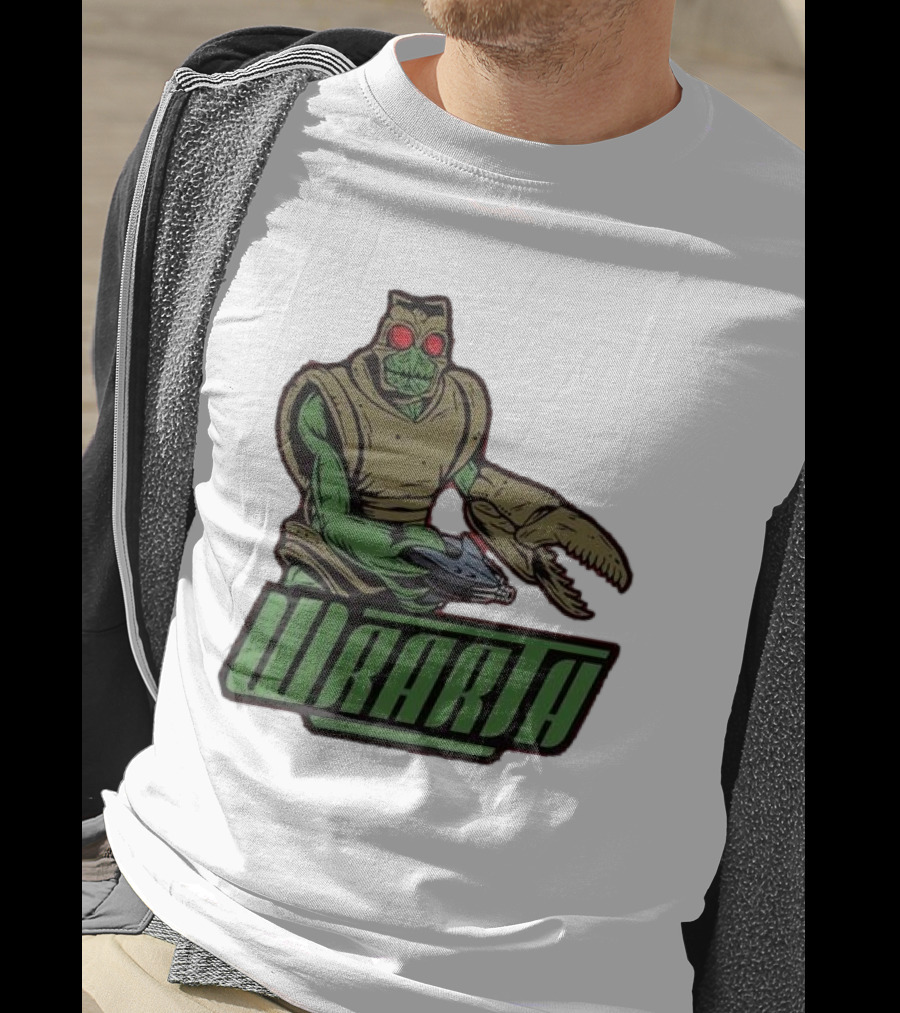 Wrarth Warrior Doctor Who Alien Creature With Claws And Spaceship Gun T-Shirt