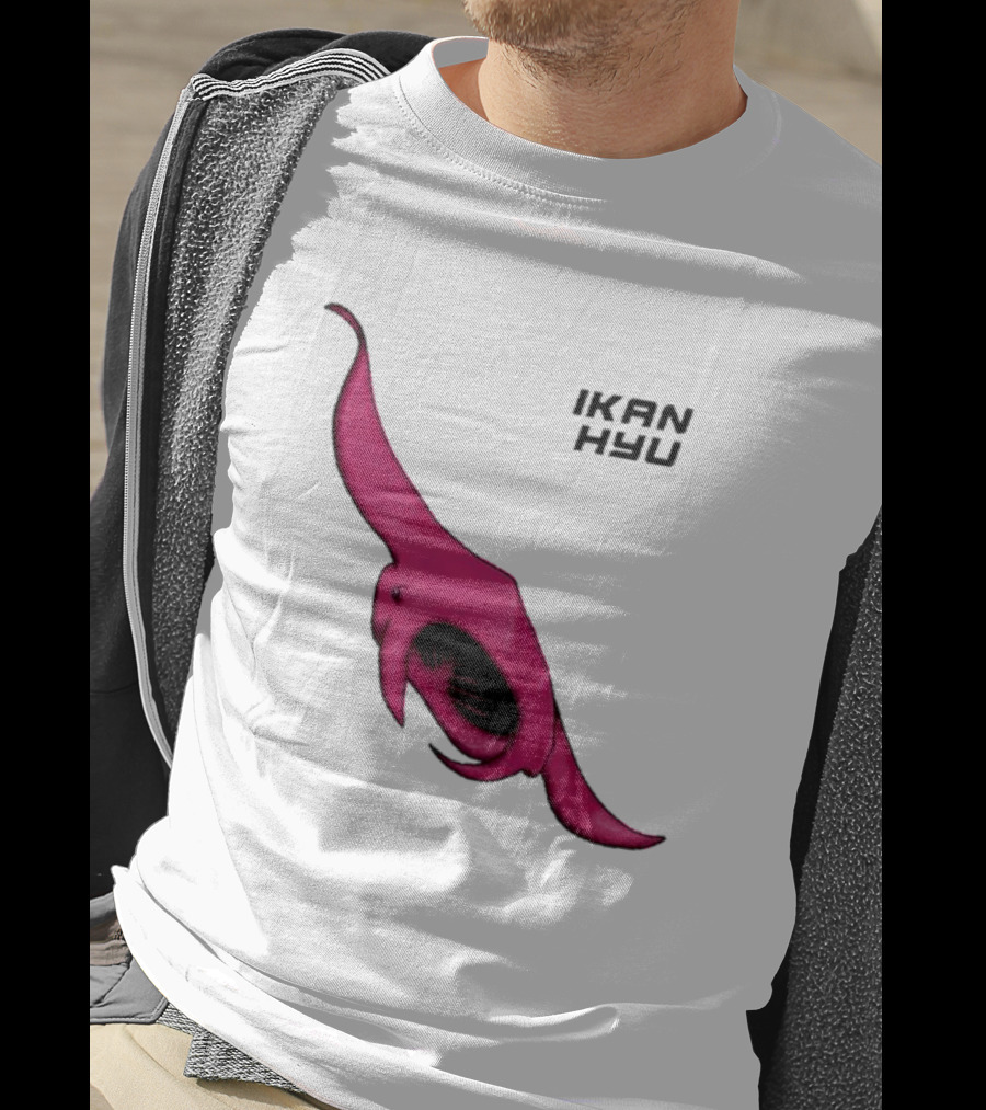IKAN HYU Manta T-Shirt