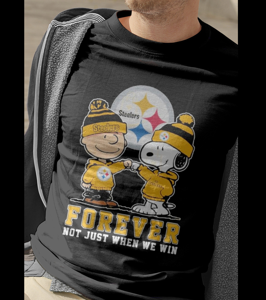 Pittsburgh Steelers Snoopy Forever Not Just When We Win Fan Fist Bump T-Shirt