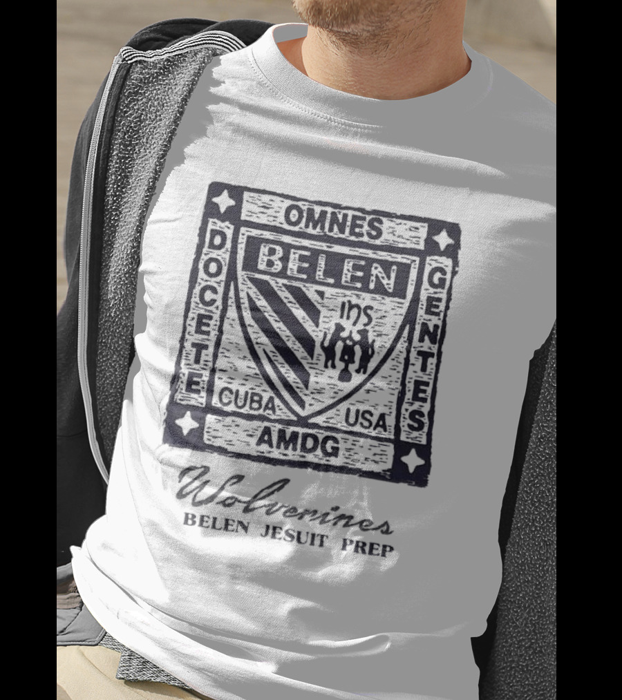 Omnes Docete Gentes Belen Wolverines Cuba USA AMDG T-Shirt