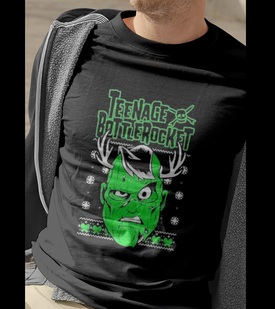Teenage Bottlerocket Green Grumpy Face With Antlers Snowflakes Skulls Christmas T-Shirt