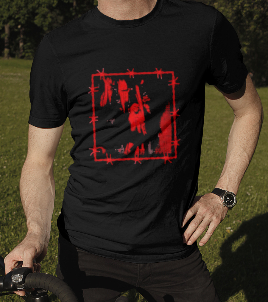 Avril Lavigne Red Barbed Wire Devil Horns T-Shirt