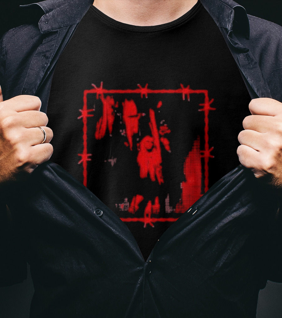 Avril Lavigne Red Barbed Wire Devil Horns T-Shirt