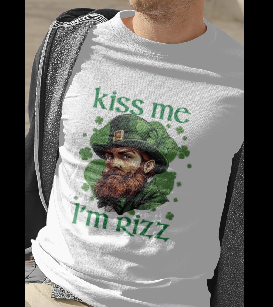 Kiss Me I'm Rizz St Patrick's Day Leprechaun Hat Shamrocks T-Shirt