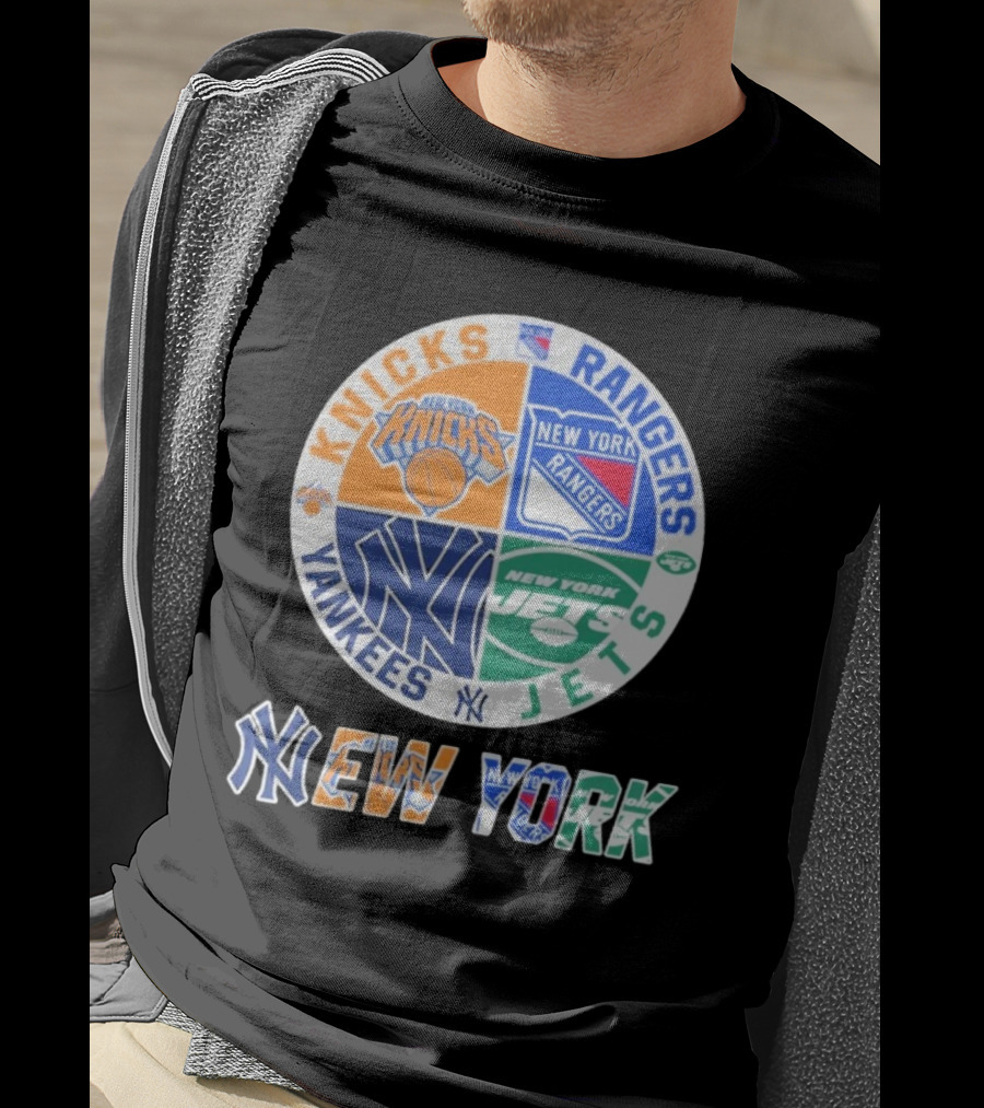 New York Knicks Rangers Yankees Jets Circle T-Shirt