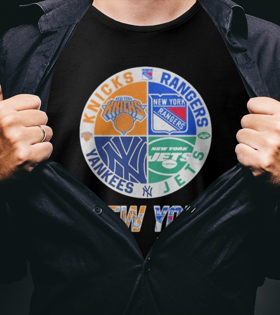 New York Knicks Rangers Yankees Jets Circle T-Shirt