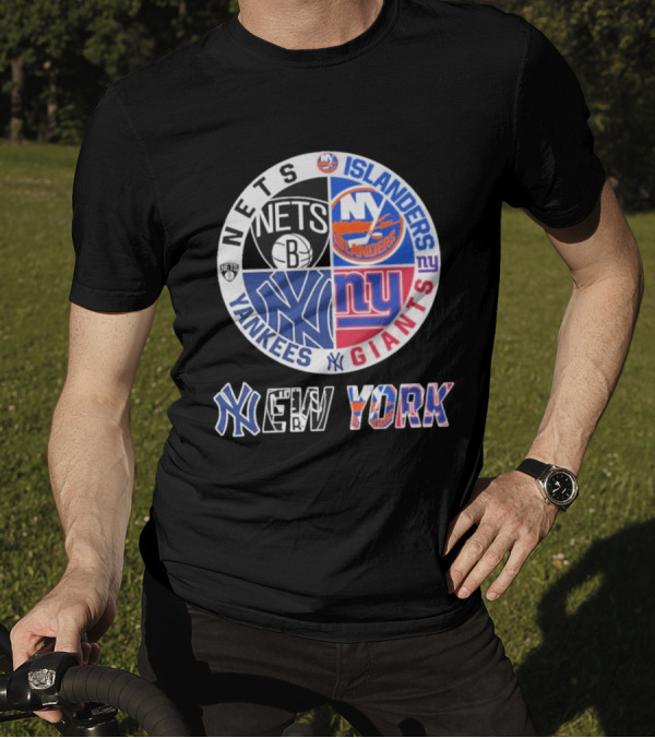 Brooklyn Nets New York Yankees Giants Islanders New York Multisport Team Circle T-Shirt