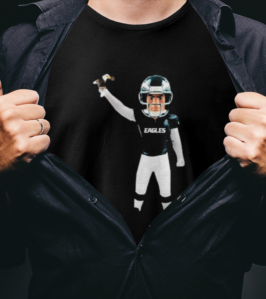Eagles Bobblehead Football Player Holding Miniature Golf Club T-Shirt
