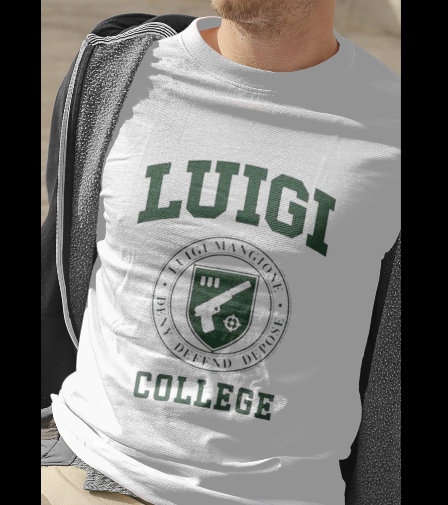 Luigi Mangione Deny Defend Depose College Gun Emblem T-Shirt