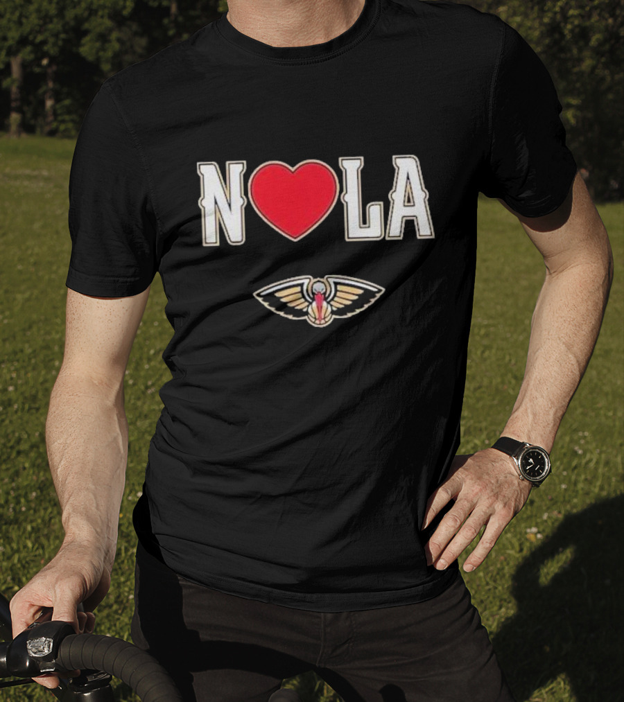 New Orleans Pelicans Heart NOLA Love With Pelicans T-Shirt
