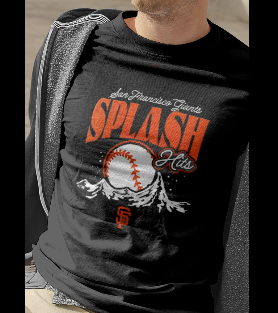 San Francisco Giants Splash Hits Baseball Waves And Number 9 T-Shirt