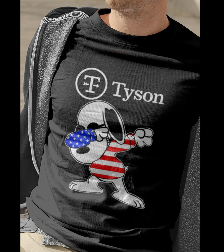 Tyson Foods Snoopy Dabbing American Flag Character T-Shirt