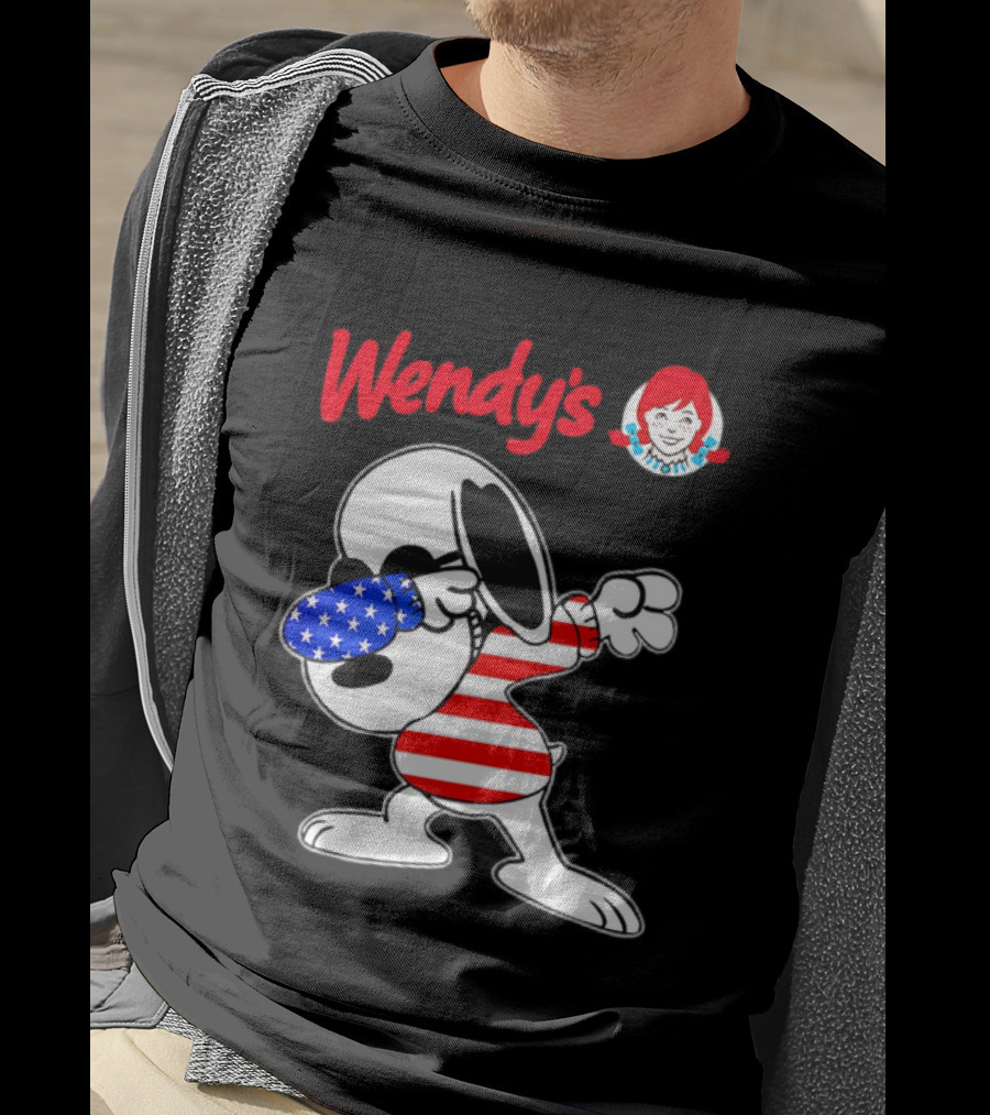 Wendy’s Snoopy Dabbing American Flag Stripes T-Shirt