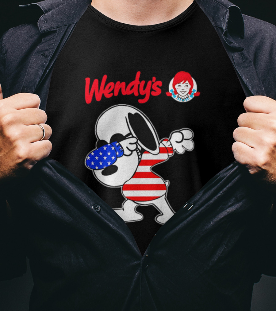 Wendy’s Snoopy Dabbing American Flag Stripes T-Shirt