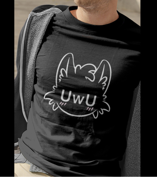 UWU Zoeybuttons Wolf Face Outline With Ears And Blush Marks T-Shirt