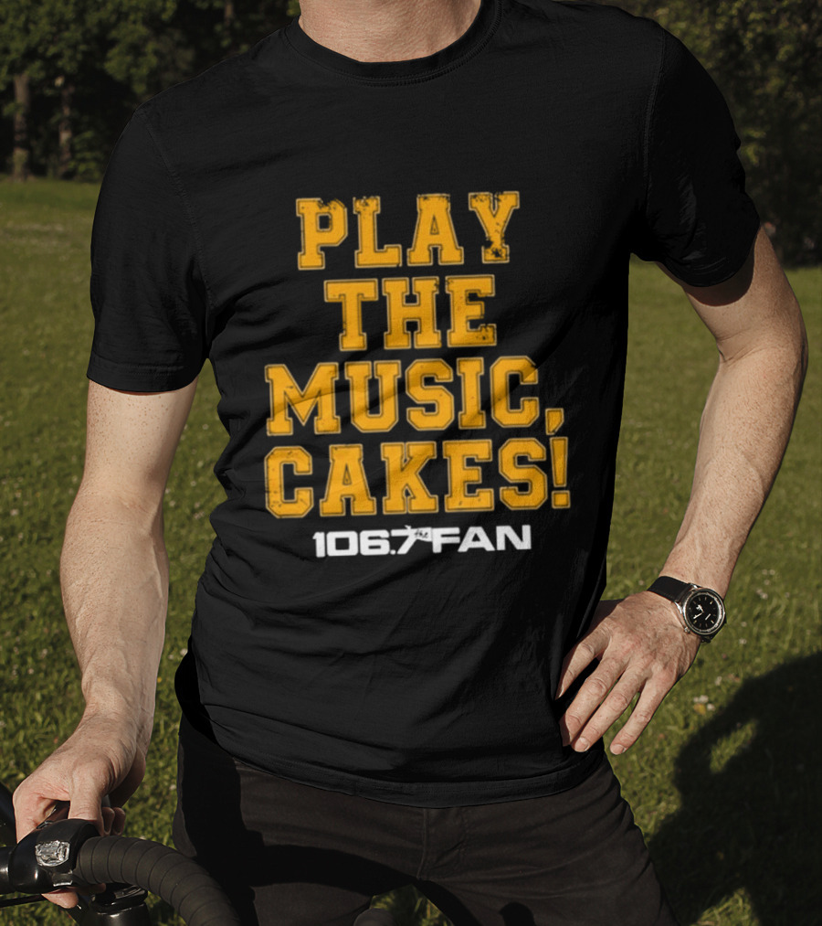 106.7 The Fan Play The Music Cakes The Junkies T-Shirt