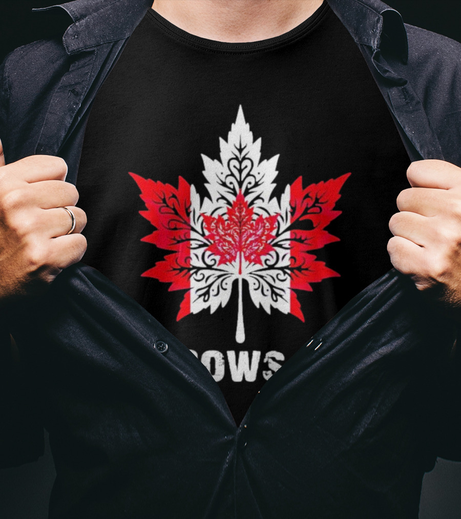 Elbows Up Canada Maple Leaf True North Strong Vintage T-Shirt