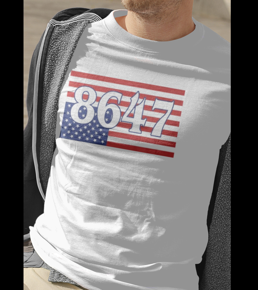 8647 American Flag Inverted Red Blue Stripes T-Shirt