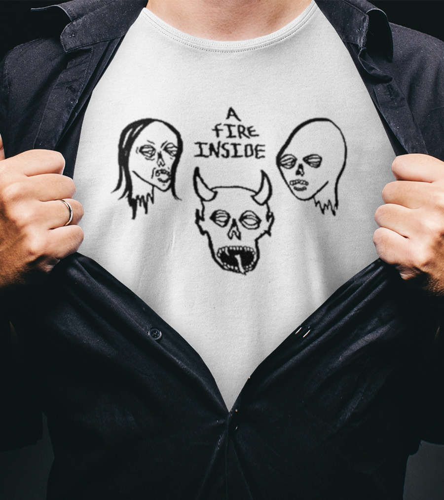 Afi Faces Ivory Skull Crown Trio T-Shirt